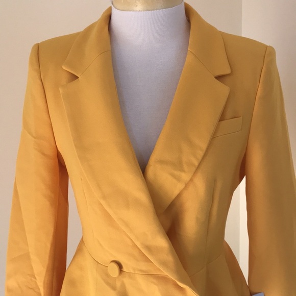 NWT! ZARA size M golden yellow peplum blazer - Picture 2 of 7